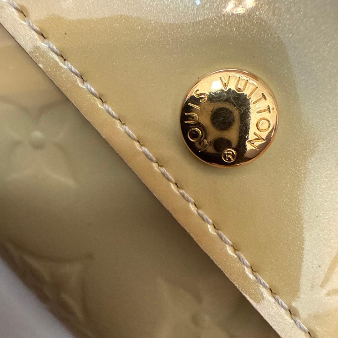 LOUIS VUITTON ルイヴィトン 長財布 ヴェルニ ポルトフォイユサラ