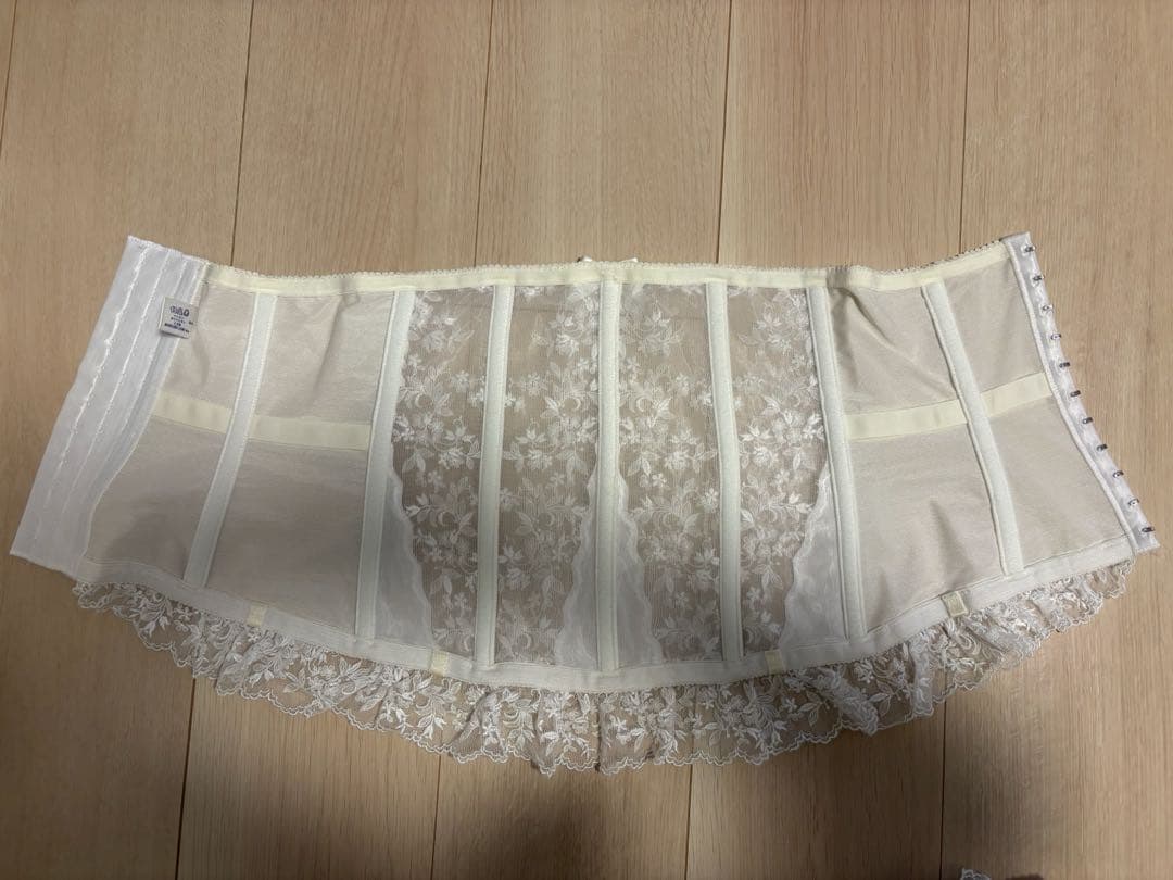 セモアブライダルインナー E75 70 L