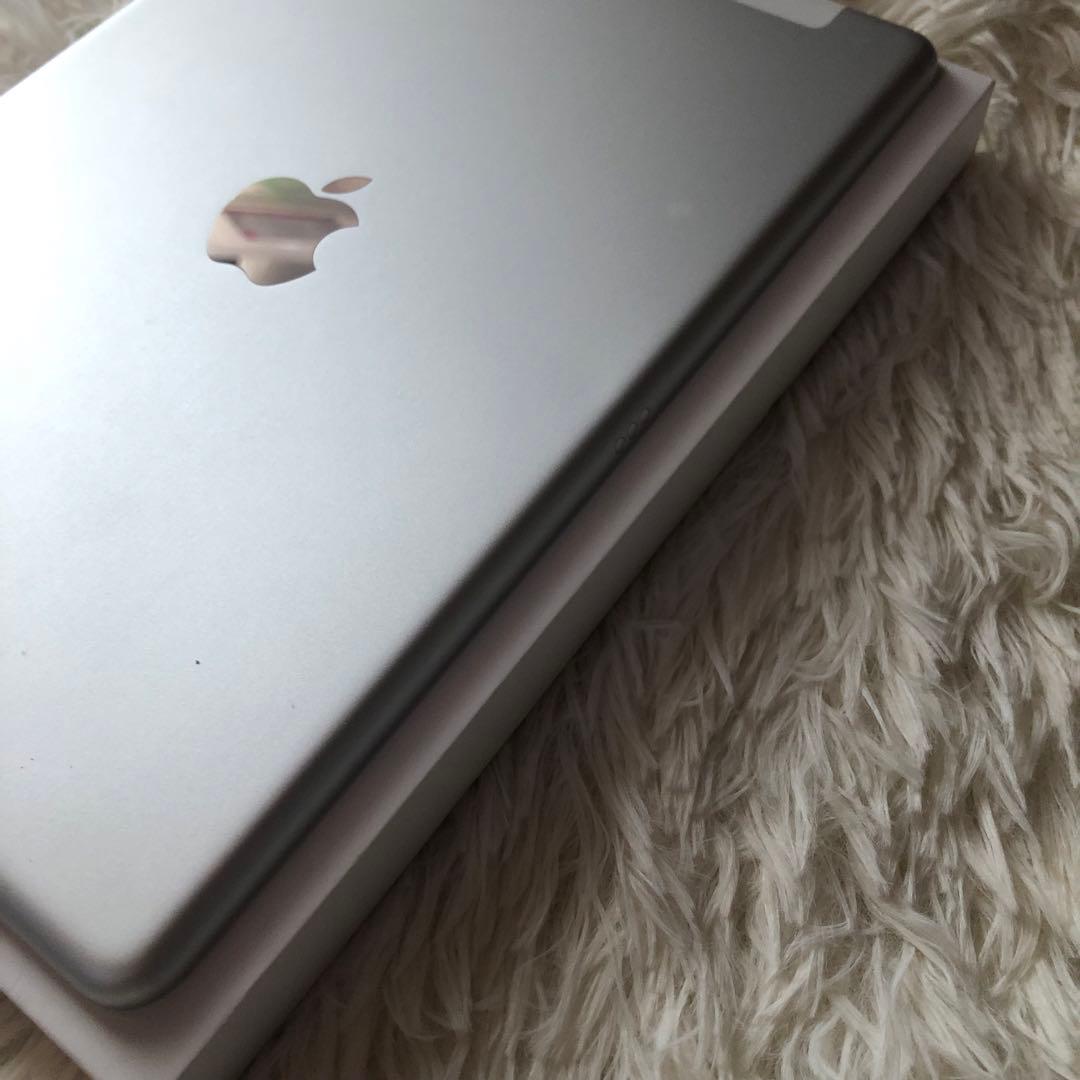 【完動品】iPad 第7世代 32GB SIMフリー【すぐ発送】