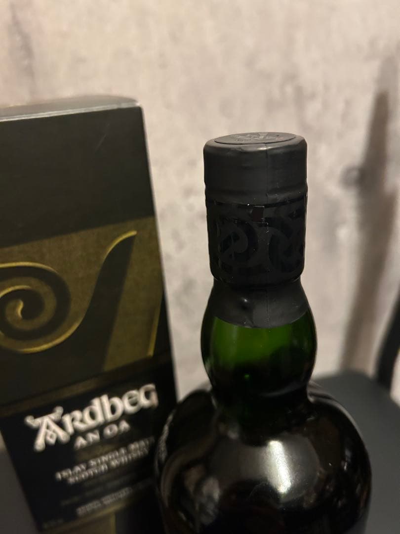 【終売品】アードベッグAN OA 700ml 46.6%