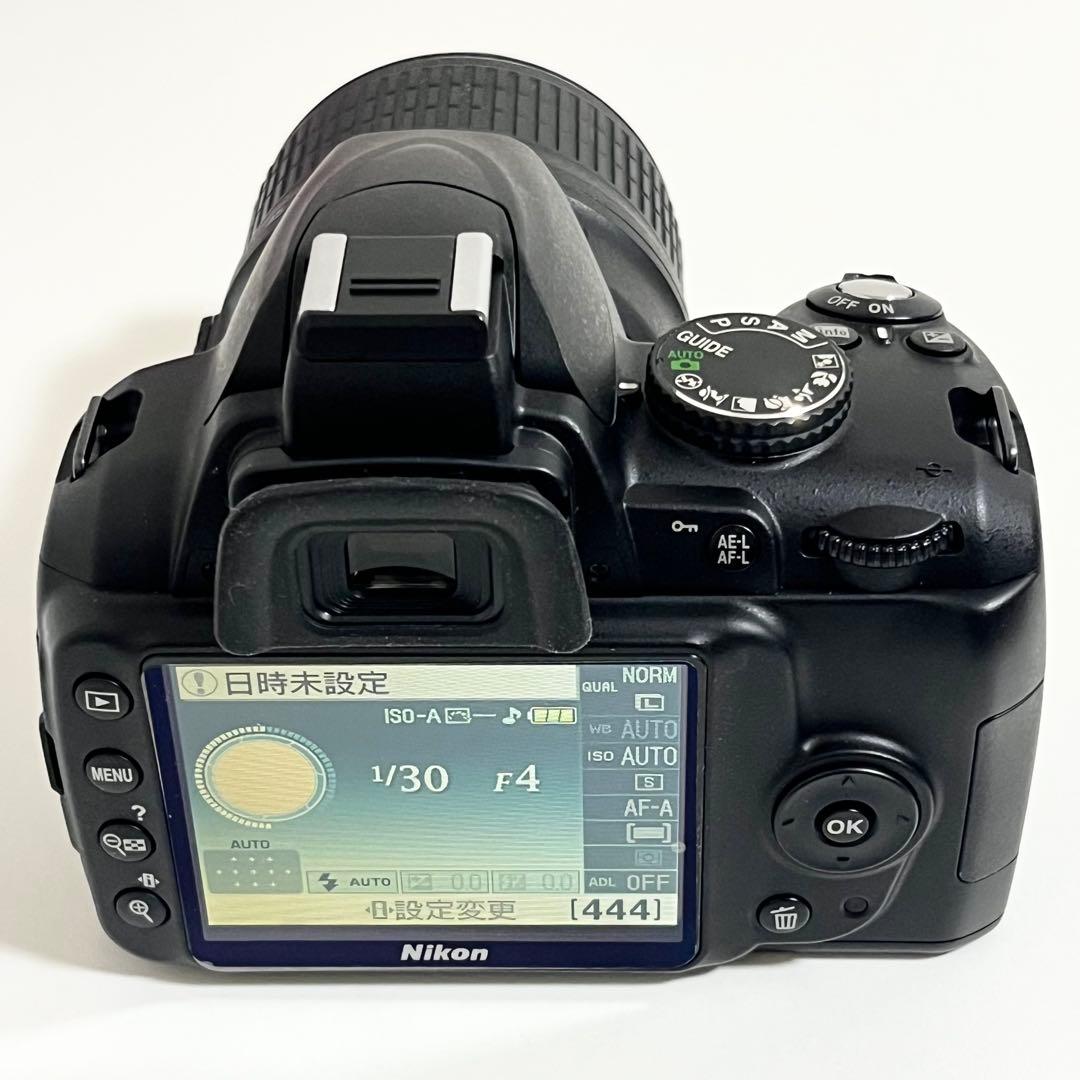 デジタルカメラ Nikon D3000