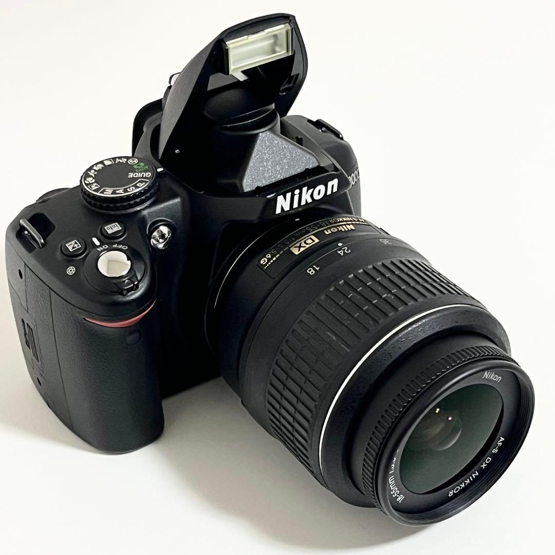 デジタルカメラ Nikon D3000