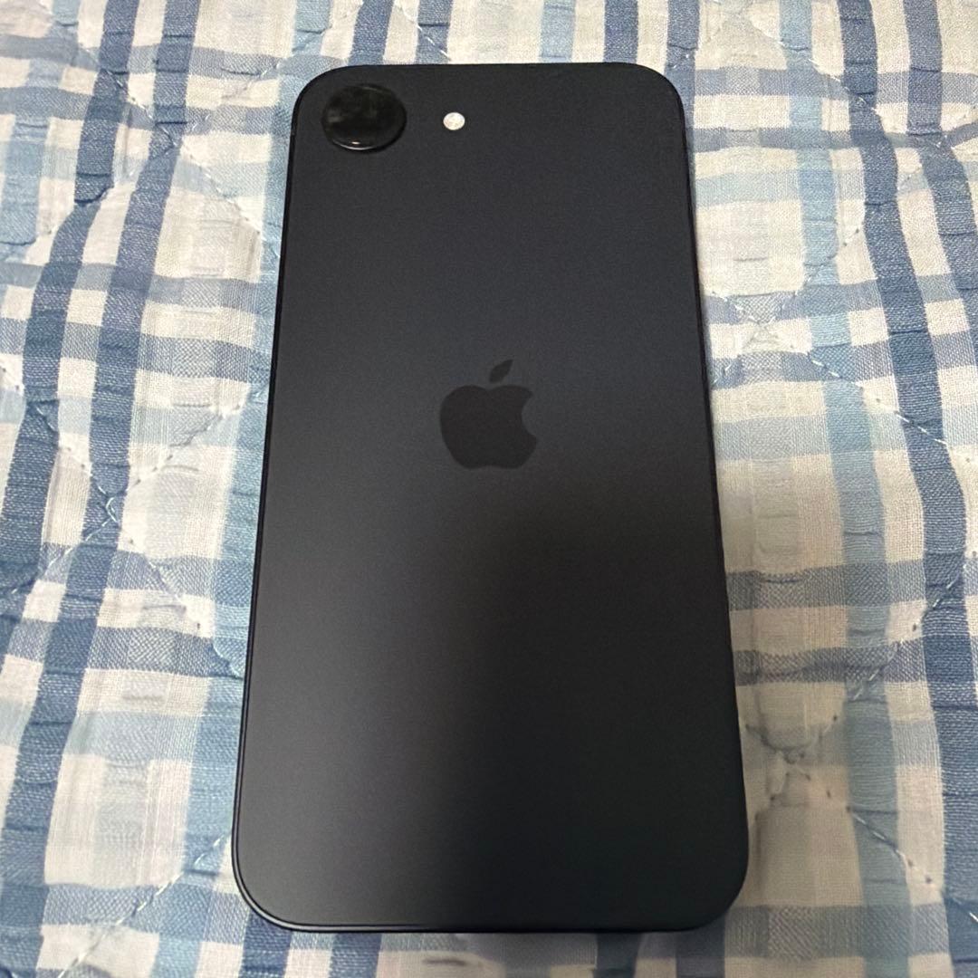 スマートフォン本体 Apple iPhone 16e 128G