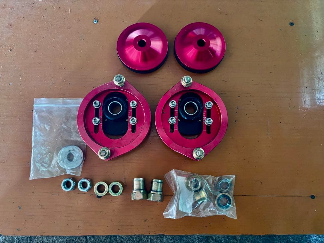 Spiegel製可動式ピロアッパーマウント　ダイハツLA00系、75系