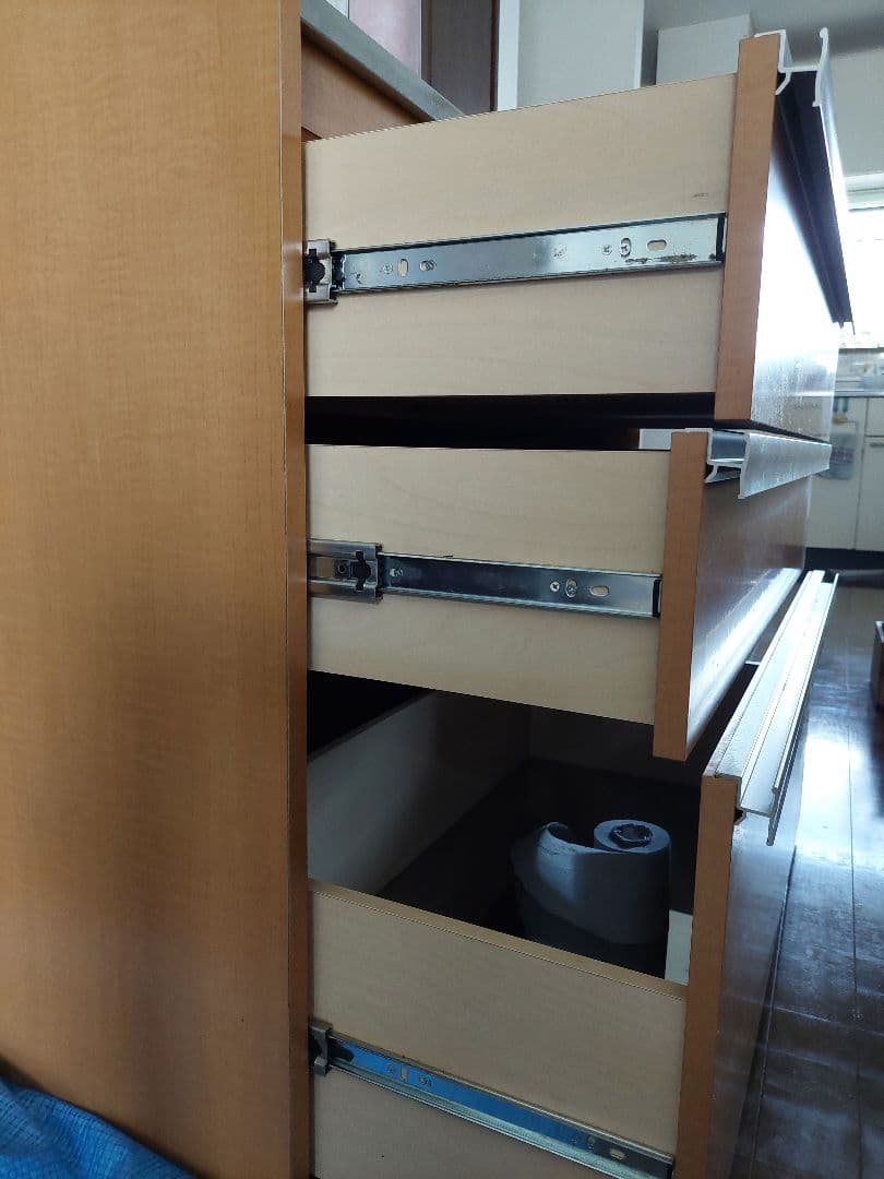 木製キッチンカウンター 3段引き出し付き