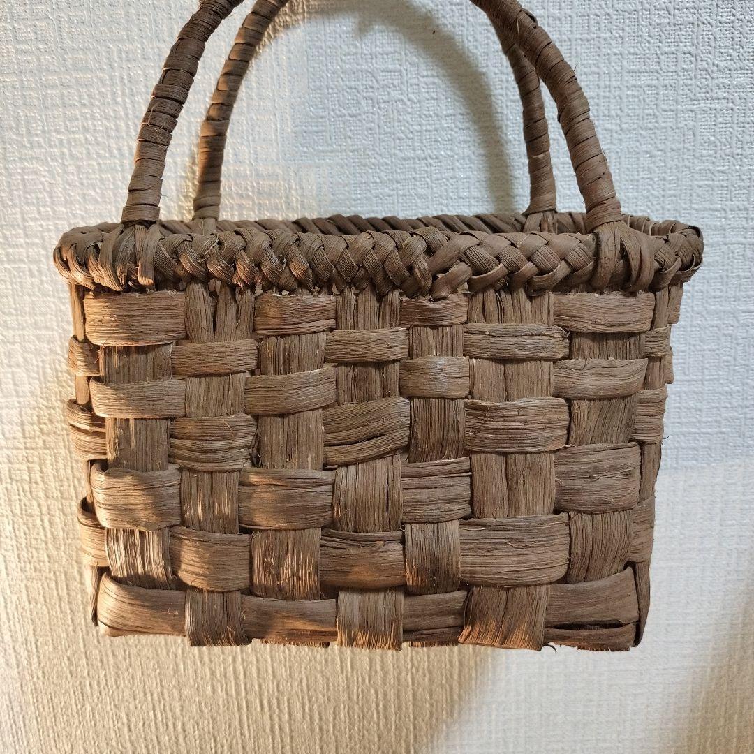 S*t様 山葡萄市松編み かごバッグ約横20cm x 縦15cm x 奥行き9c