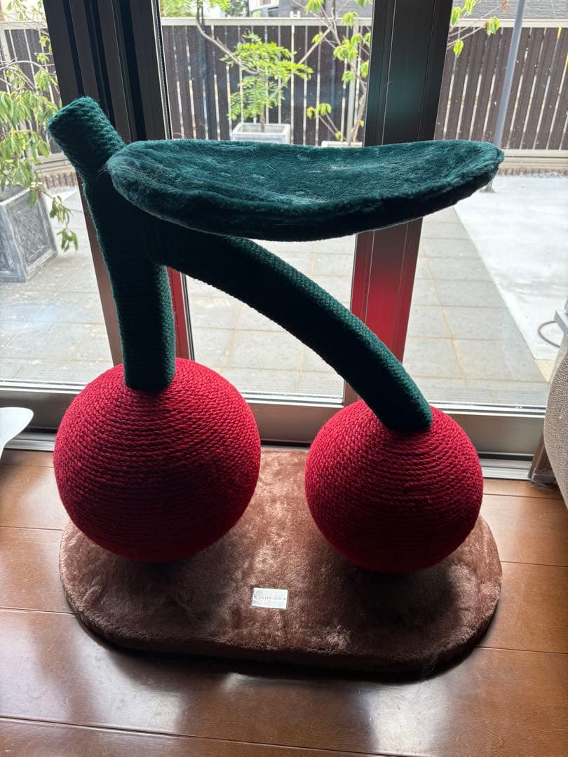 さくらんぼ型 キャットタワー 爪研ぎ