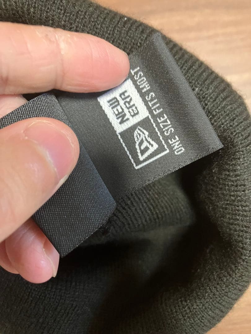 Supreme × New Era® Blackletter Beanie