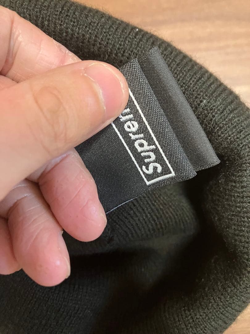 Supreme × New Era® Blackletter Beanie