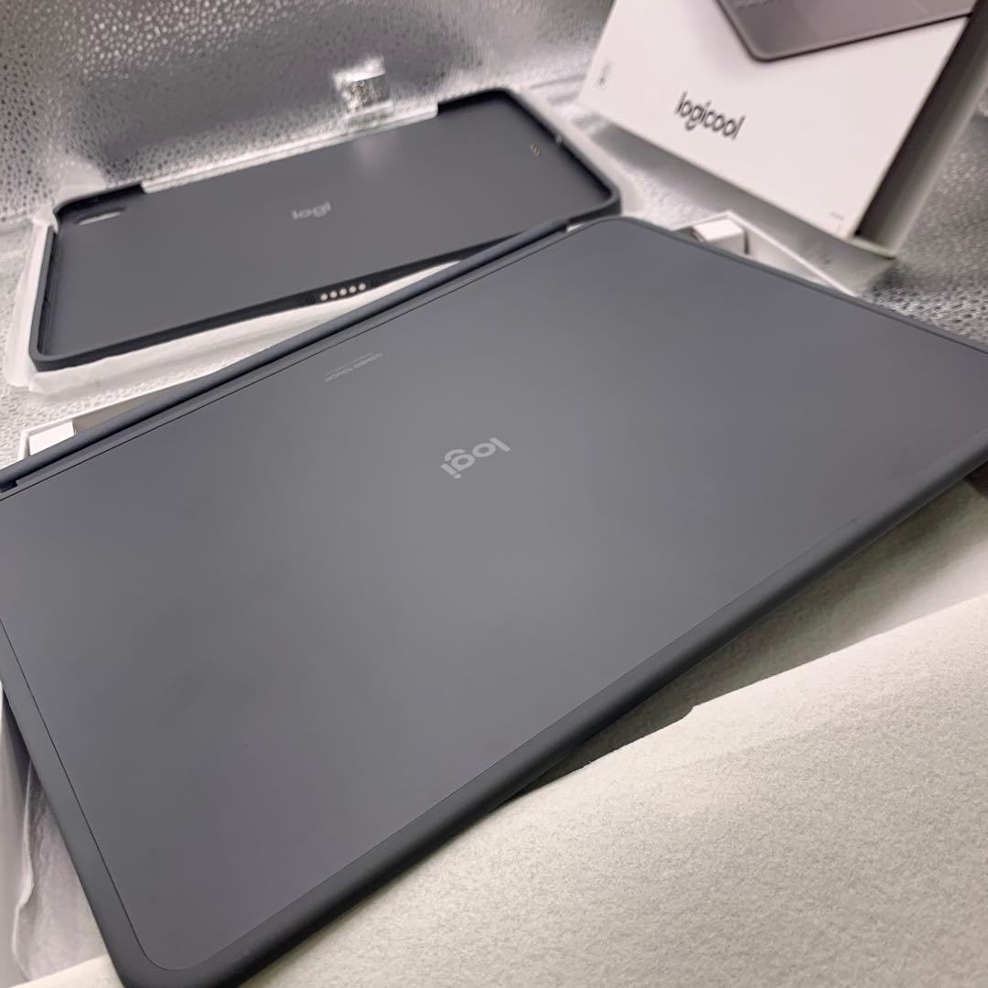 Q3738 ロジクール Combo Touch iK1178GRA