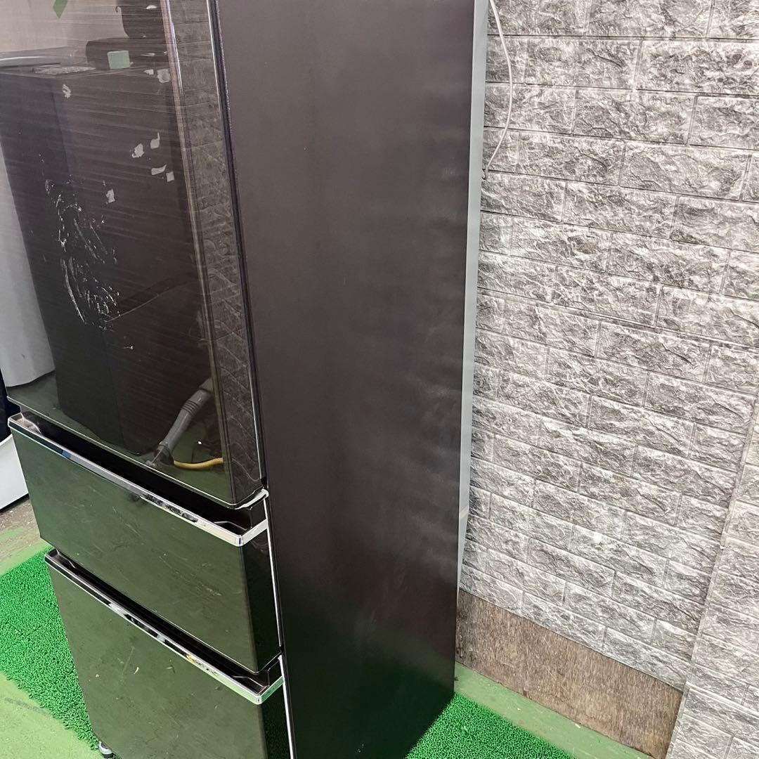 647 最新デザイン　木目調　大人気　冷蔵庫　大型　300L強　自動製氷機