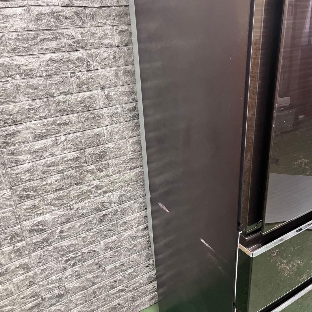 647 最新デザイン　木目調　大人気　冷蔵庫　大型　300L強　自動製氷機