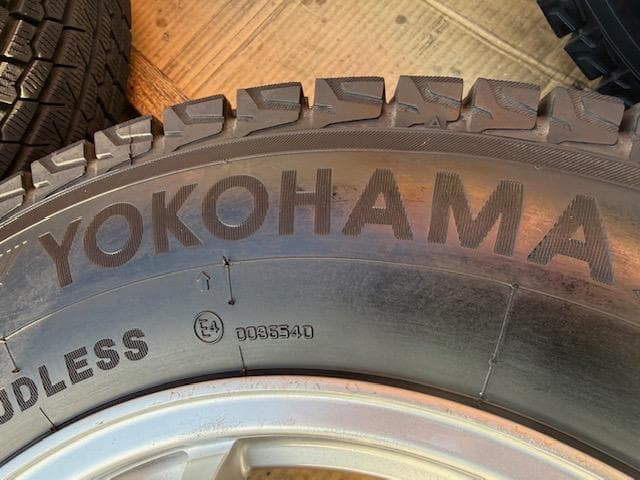 ジムニー スタッドレスセット 185/85R16 2021年製 ウェッズ