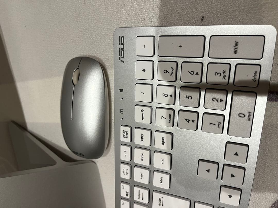 ASUS All in one デスクトップ一体型パソコン