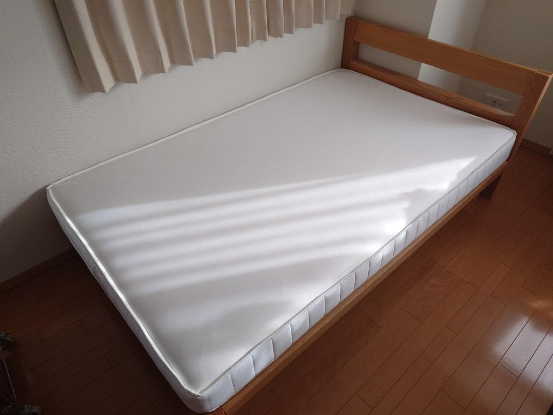 無印良品　木製ベッドフレーム・超高密度ポケットコイルマットレス　セミダブル