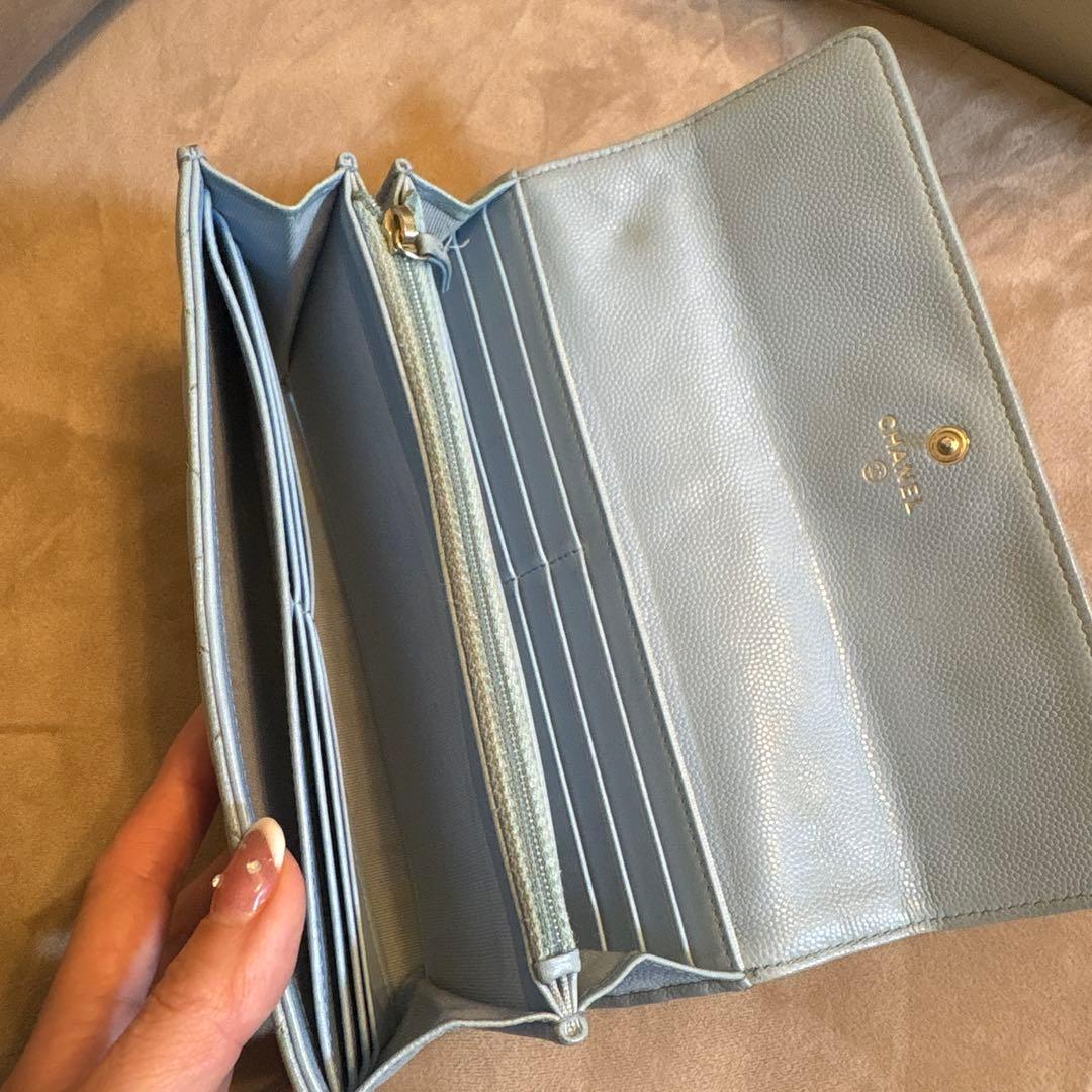CHANEL ライトブルー キルティング長財布
