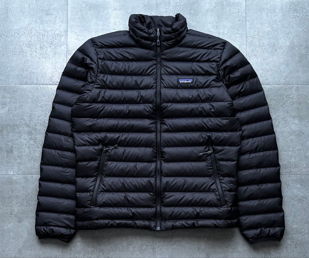美品　2019年製　パタゴニア　ダウンセーター　ブラック　Mサイズ