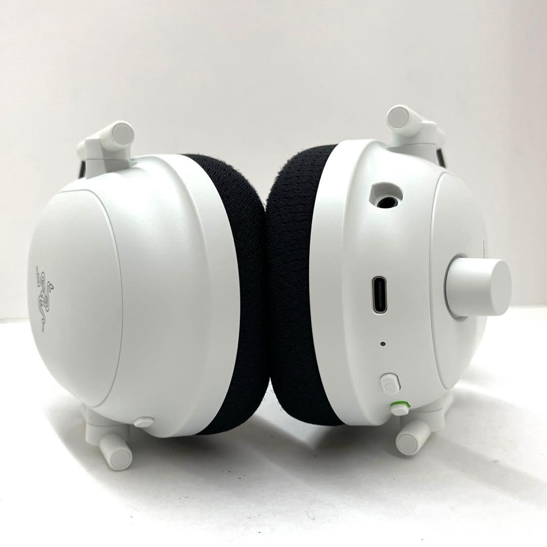 ヘッドホン RAZER BLACKSHARK V2 PRO WHITE EDITION