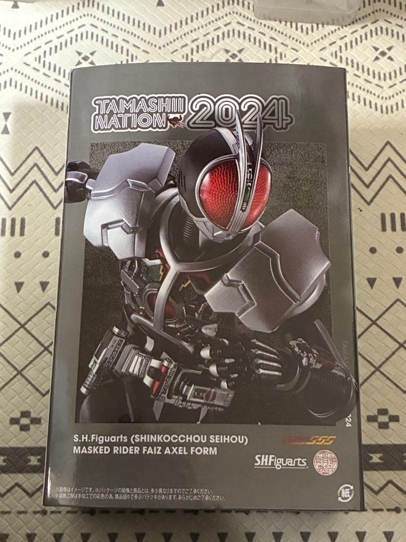 S.H.Figuarts 真骨彫 仮面ライダーファイズ アクセルフォーム