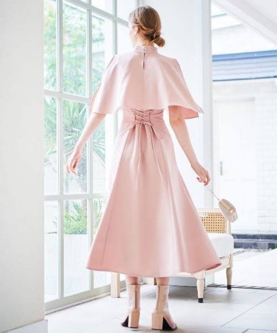 アンドクチュール♡ ケープレイヤードドレス