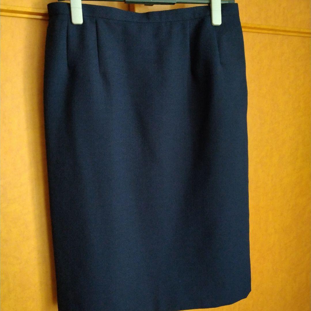 ☆専用　　大きいサイズ　スーツ(ジャケット・スカート)　15号