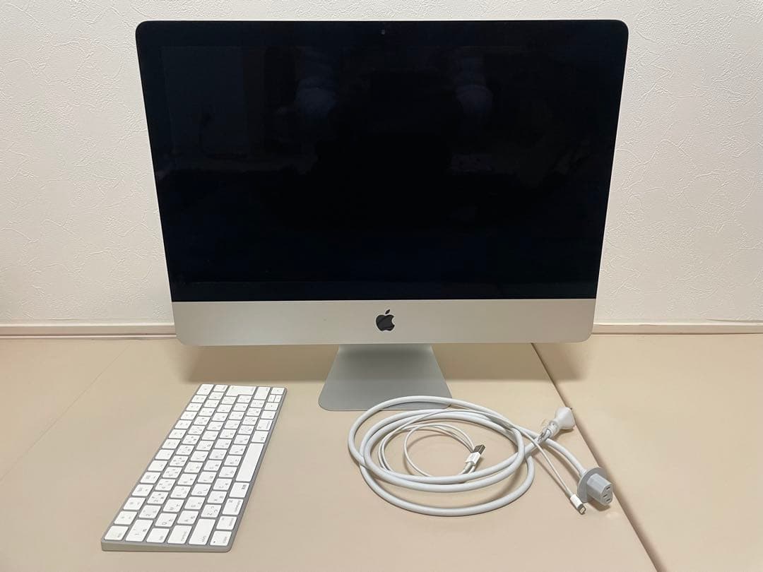 Macデスクトップ Apple iMac MK142J/A ICore i5 1.6GHz 21.5