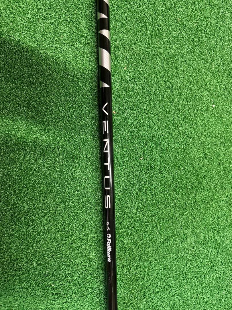 ベンタスブラック6S ドライバー用　コブラ純正スリーブ付　新型モデル（FF33）