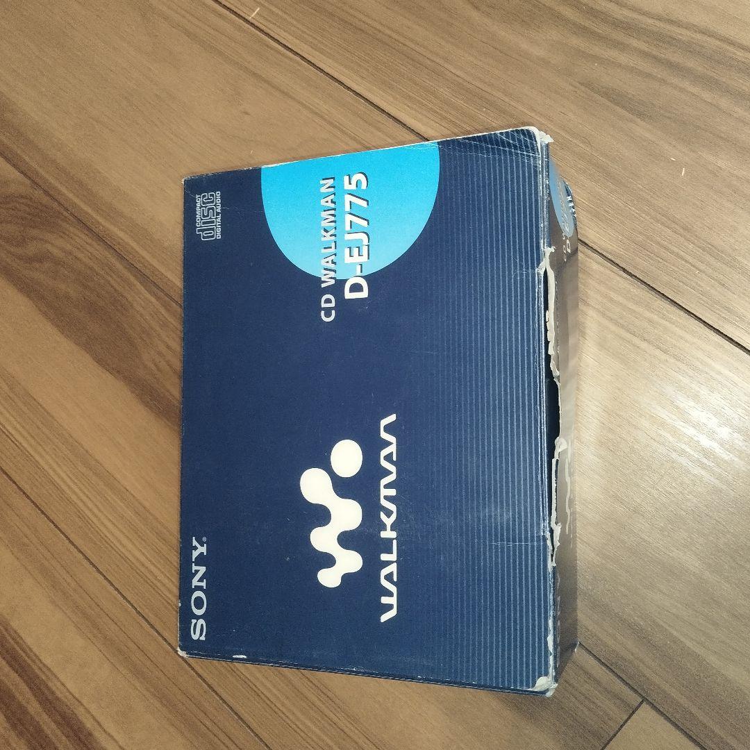 SONY WALKMAN CDウォークマン 　D-EJ775 シルバー