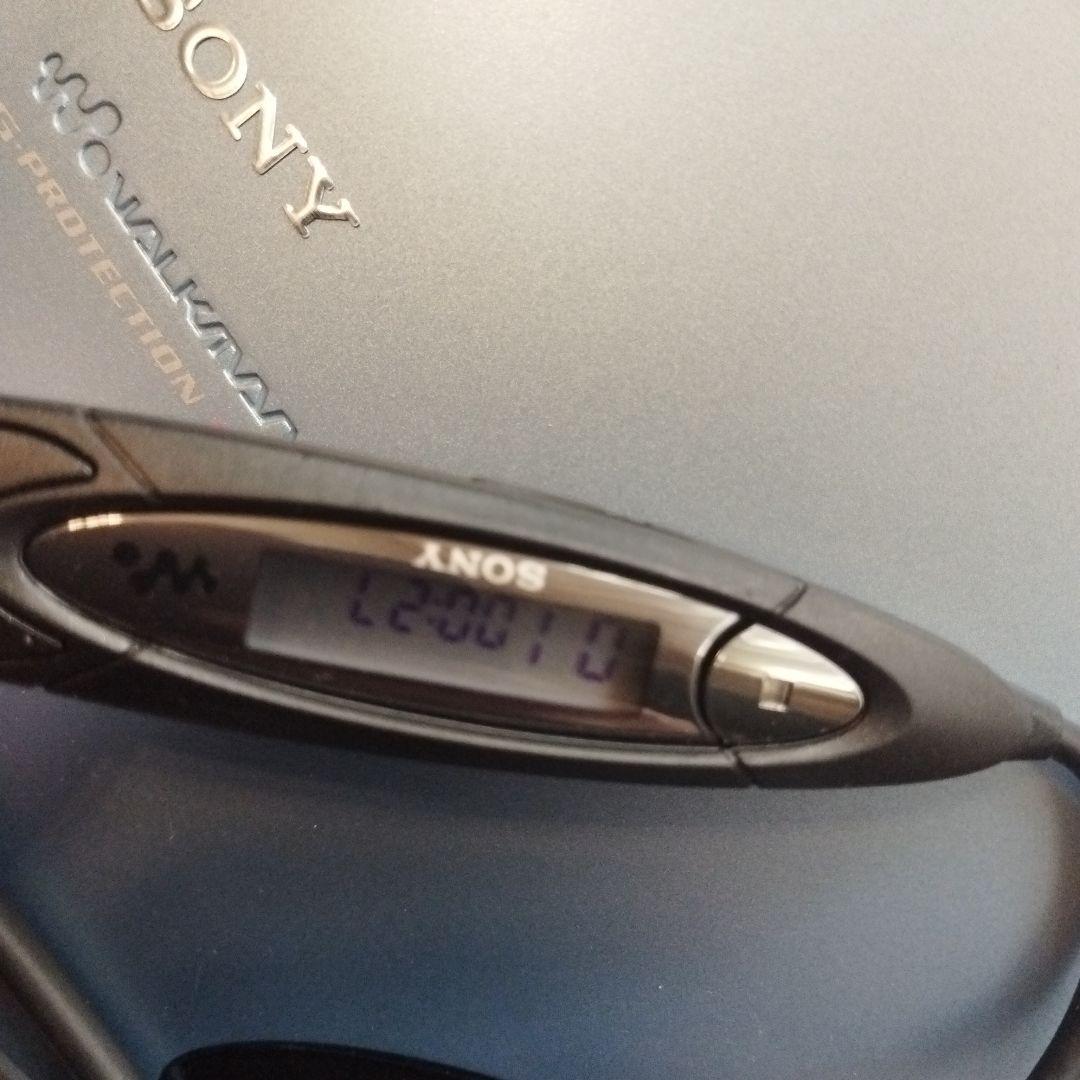 SONY WALKMAN CDウォークマン 　D-EJ775 シルバー