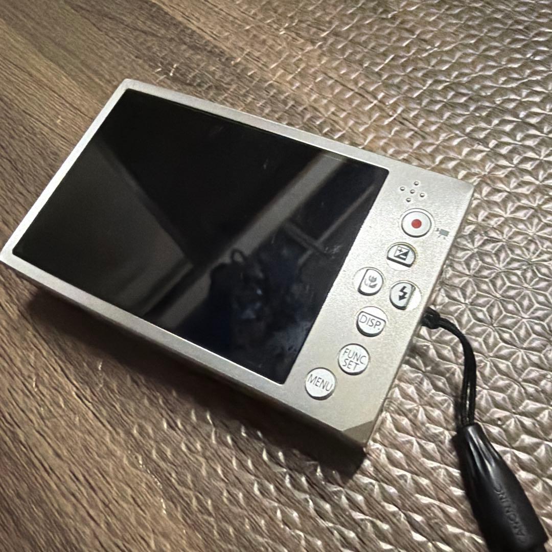 Canon IXY3 PC1736 コンパクトデジタルカメラ　ジャンク