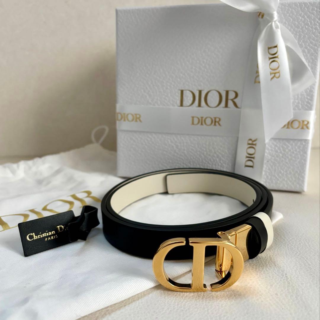 【未使用保管品】【ディオール】30 モンテーニュ ベルト リバーシブル 黒/白