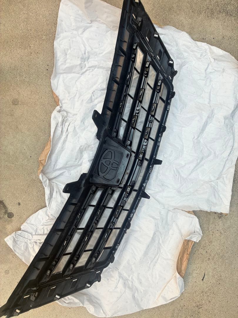 トヨタ 20 アルファード後期 グリル