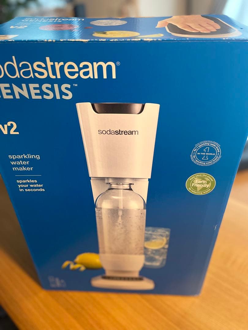 ソーダストリーム　新品未使用　ボトル2付き