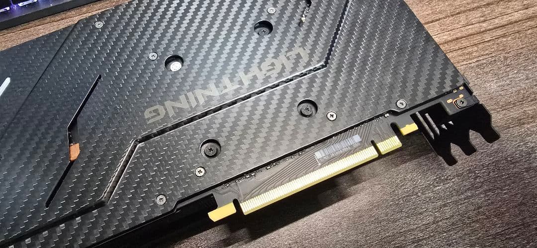 グラフィックボード・グラボ・ビデオカード MSI RTX2080TI LIGHTNING 11GB