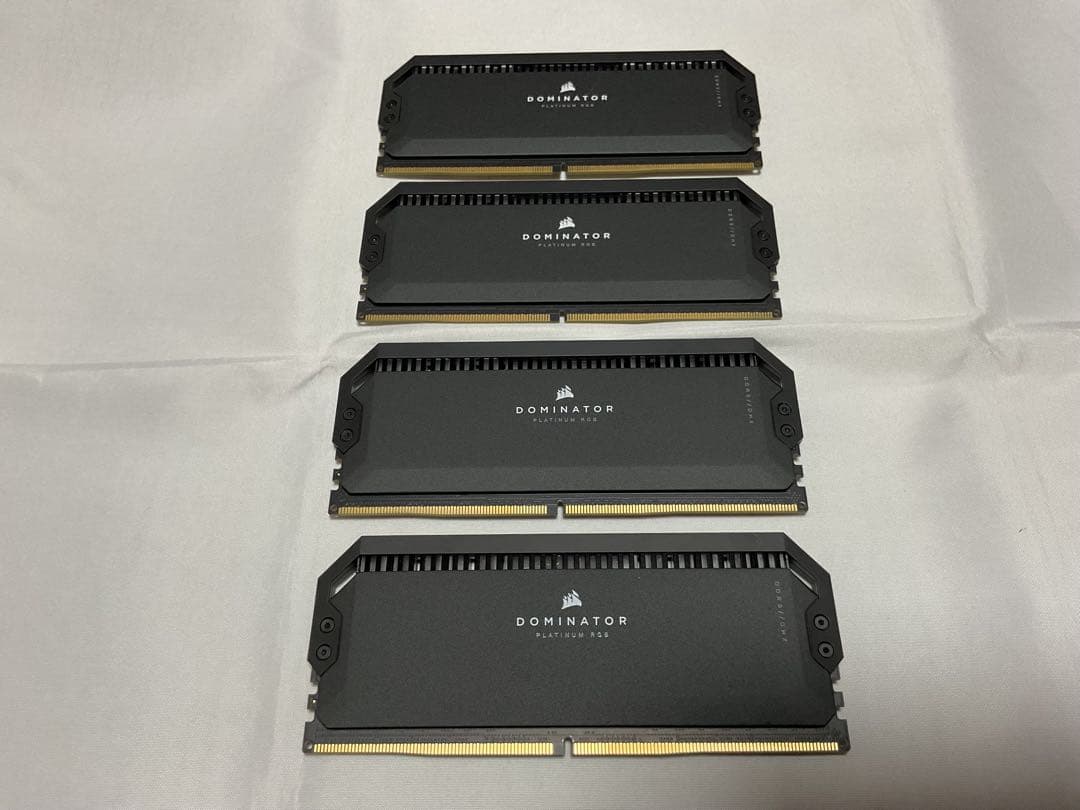 CORSAIR DOMINATOR PLATINUM RGB 64Gセット