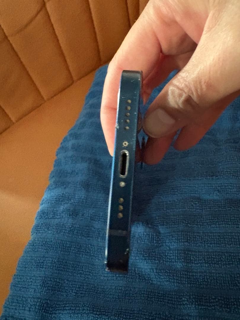 Apple iPhone 12 ブルー　64GB 本体