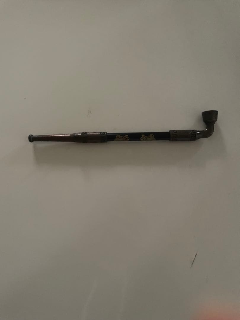 煙管入れ（角製） ご希望なら煙管のおまけ付き