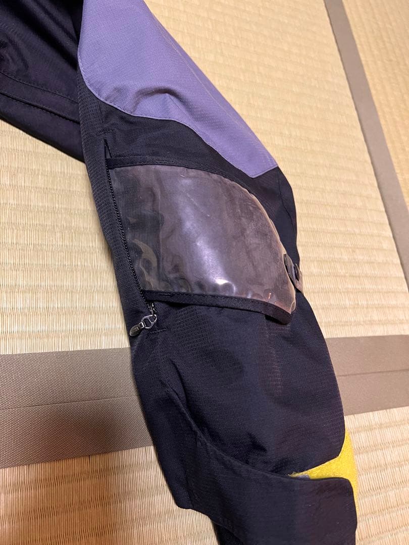 デサント　スキーウェア