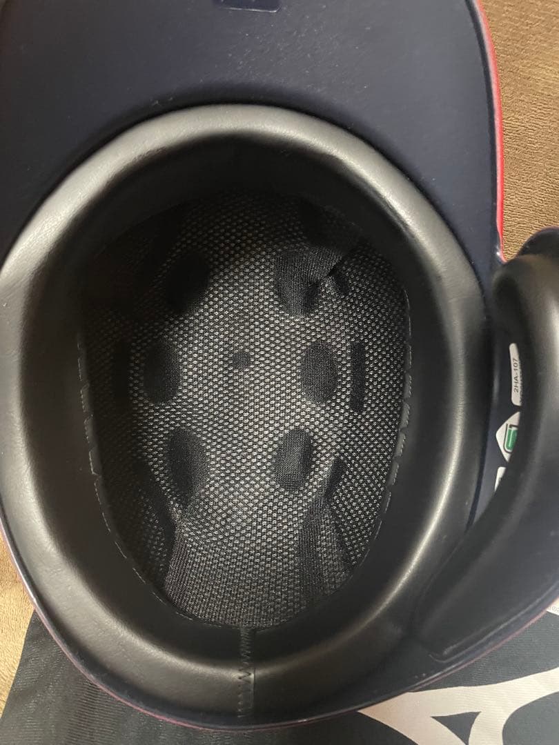 広島カープ　プロ使用ヘルメット　Oサイズ