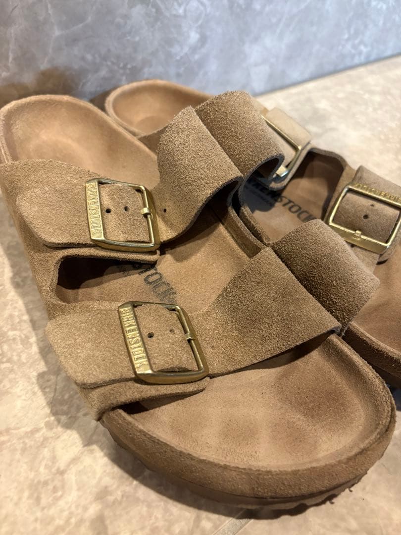 BEAMS別注 アリゾナ taupe サイズ40