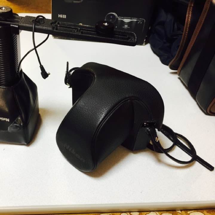 Nikon （ストロボ付き）カメラ
