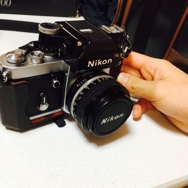 Nikon （ストロボ付き）カメラ