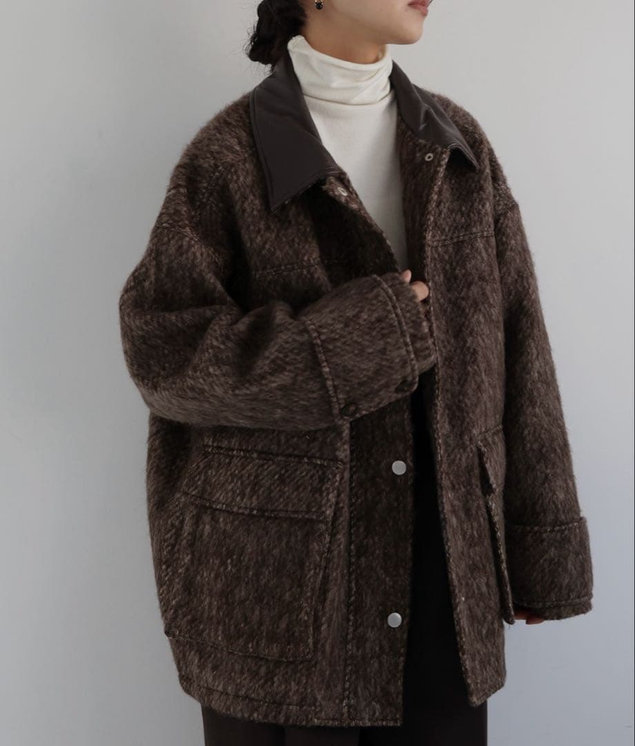 hellamレザーカラーシャギーコート