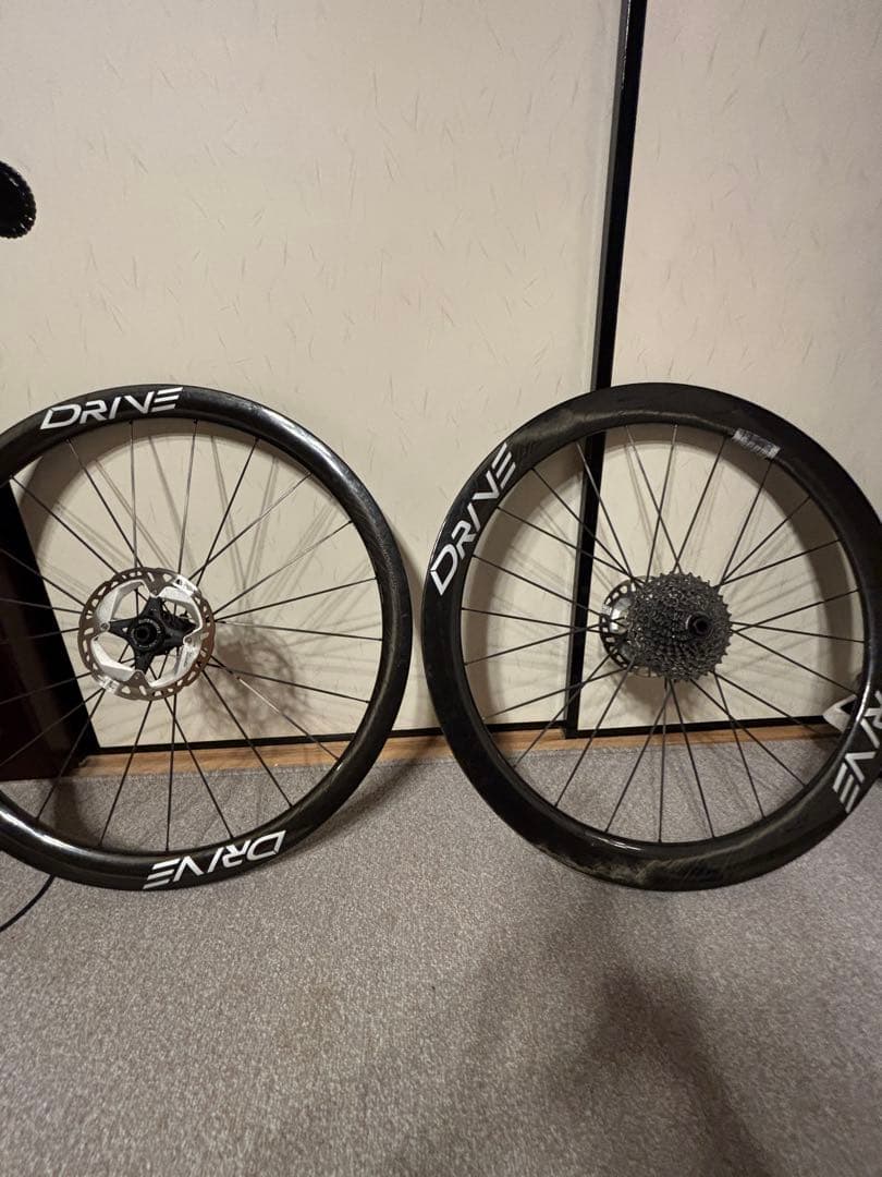 ELITEWHEELS DRIVE Drive カーボンホイール