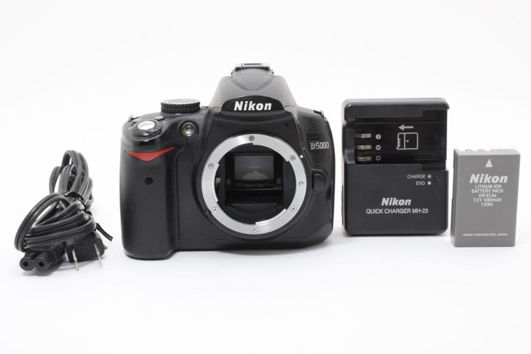 ★美品★Nikon ニコン D5000 ボディ #20907