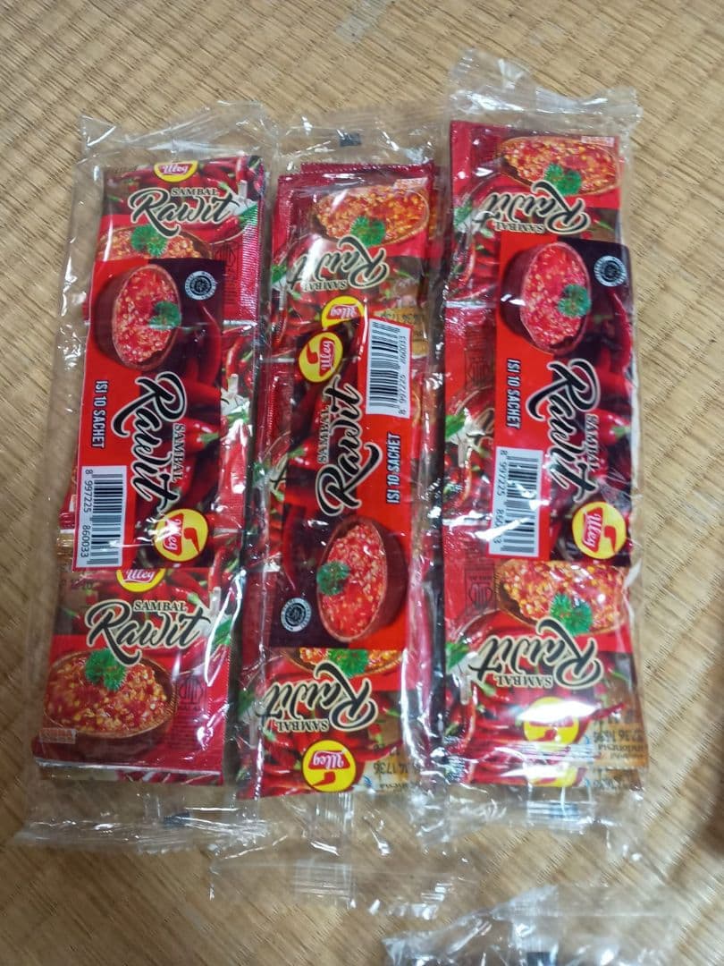 4種類のULEGサンベルRawit-Terasi-Teri-Kemiri190袋