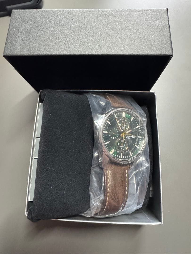 セイコー SEIKO クロノグラフ 腕時計 SNAF09P1 海外モデル