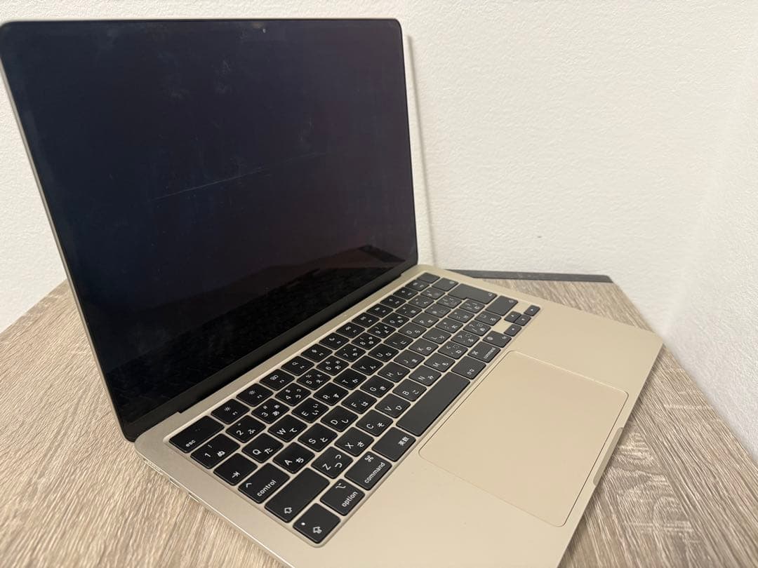 MacBook Air （M2,2022） 16GB/256GB 13㌅