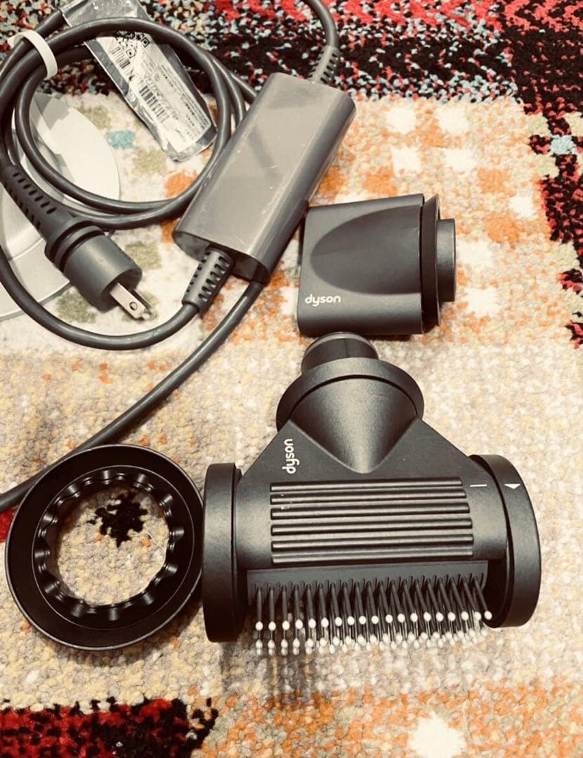 ダイソン Supersonic HD15 コッパー　ヘアドライヤー　動作良好