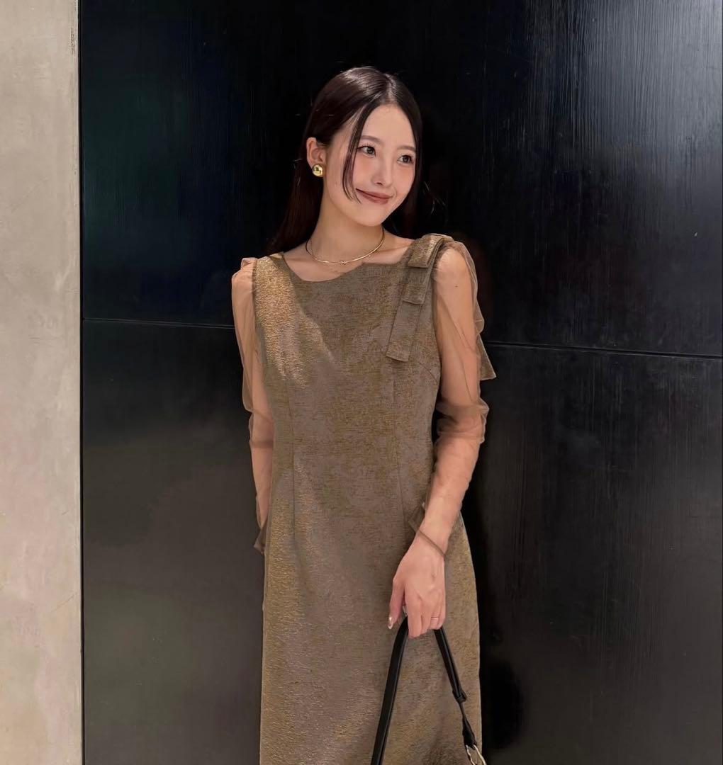 LE’RURE　Shoulder ribbon jacquard dress